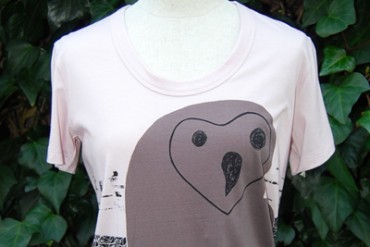 カミシマチナミ イエローから動物モチーフのTシャツとマグカップ発売