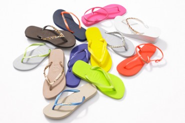 エストネーションで「ハワイアナス」と「タイム ウィル テル」のポップアップショップ同時開催