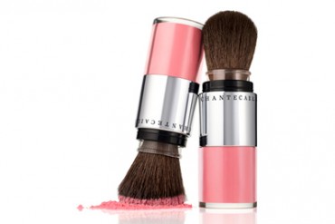 シャンテカイユのサマーカラー、アコヤ・パール色のミネラル・ブラッシュ-クリストファーケインのショーでも注目