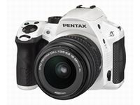 デジタル一眼レフカメラ「PENTAX　K-30」（画像：ペンタックスリコーイメージング）