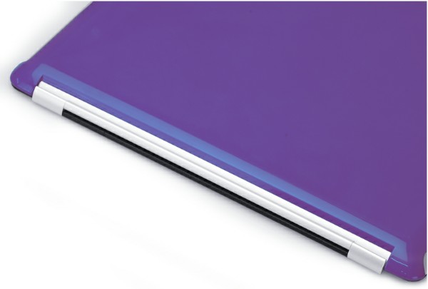 めくったSmart Coverがピタっと裏にはりつく、Smart Cover対応シェル型iPad(第3世代)/iPad 2用ケース「essential TPE iro case snapsnap for iPad(第3世代)/iPad 2」