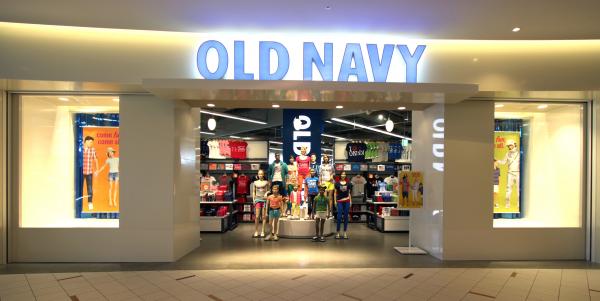 「Old Navy ダイバーシティ東京 プラザ店」（写真：ギャップジャパン）