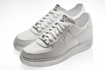 ドーバーストリートマーケットとコラボしたナイキ エア フォース 1