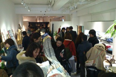 一般参加可、産地直送生地を小ロットで購入できる生地販売会 - 前回の倍の出展社が参加