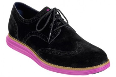 大人気のコールハーン「ルナグランドウィングチップ」に新色、ウィメンズもいよいよ日本で発売