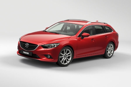 新型「Mazda6」ワゴン（欧州仕様車）（画像：マツダ）