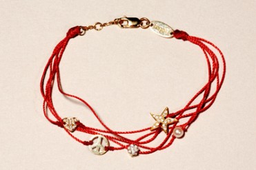 アッシュ・ペー・フランス ビジュー、10周年記念にスイート ピーやレッドラインの限定アイテム