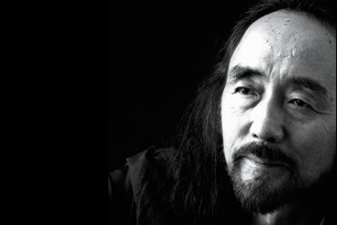 ヨウジヤマモト×アディダスの「Y-3」2013年春夏コレクションを生中継、ヒラリー・アレクサンダーが司会