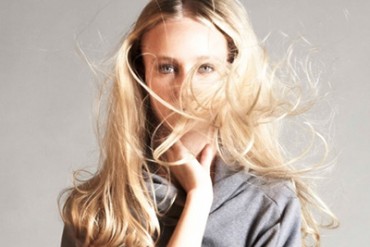 ヨウジヤマモトの「s’yte(サイト)」がウィメンズラインをスタート