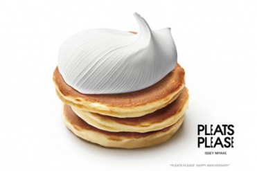 プリーツ プリーズ イッセイ ミヤケのアニバーサリー佐藤卓の