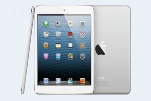 「iPad mini」（画像：アップル）