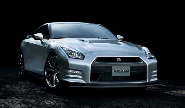 「NISSAN GT-R」13年モデル　Premium edition（画像：日産自動車）