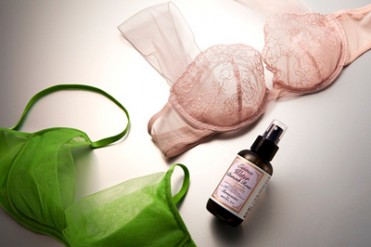 ワコールディアとテラクオーレがコラボフェア開催、限定ラベルのボディ＆ヘアミストをプレゼント