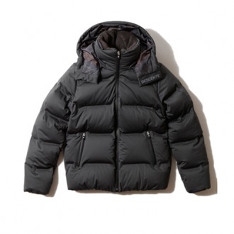 フィルメランジェ×デサントの別注 水沢ダウン - ALLTERRAINシリーズの期間限定発売も