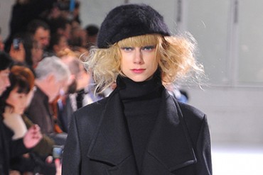 リミ フゥ(LIMI feu)がクリスマス限定アイテム登場＆阪急うめだ本店には新店舗