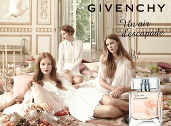 パルファム ジバンシイより春の息吹を感じるロマンティックな新フレグランス誕生