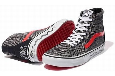 STUSSY×VANS コラボアイテムが2月より登場