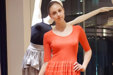 レペット初のレディ・トゥ・ウェア・コレクションが銀座店にてお披露目