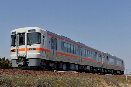 キハ25形気動車（平成22年度導入の1次車）（写真：JR東海）