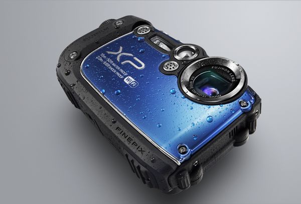 「FinePix XP200」（画像：富士フイルム）