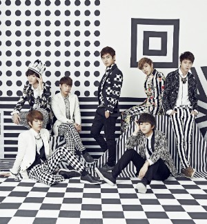 INFINITEが6月5日にリリースを予定している日本1stアルバムのアーティスト写真が公開された。写真＝WOOLLIM CONTENTS