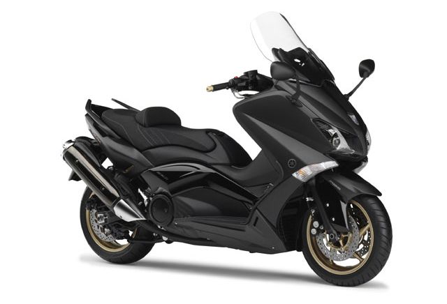 「TMAX530 ABS BLACK MAX」（画像：ヤマハ発動機）