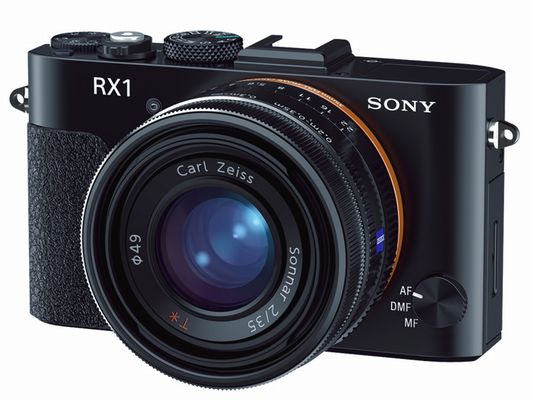 「DSC-RX1」（画像：ソニーのウェブサイトより）