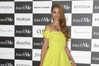 タッチミー2013秋冬コレクション開催、吉川ひなの、益若つばさ、舟山久美子も来場
