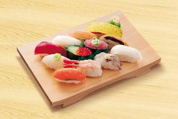 主要商品「小僧スペシャルDX」（写真：小僧寿し）