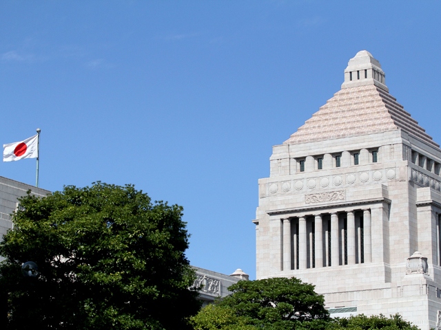 参議院議員選挙は7月4日公示、21日投票で行われる。政府が28日、閣議決定した