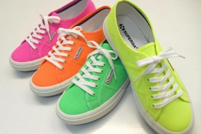 イタリアのシューズブランド「スペルガ」から日本限定のスニーカーが登場