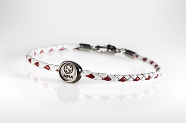 GUCCIがチャリティブレスレットを販売 - 東日本大震災で被災した小・中学生に奨学金