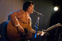 井乃頭蓄音団 家族三篇歌シングル発売、秋の京都で鈴木茂と共演も