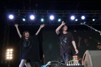 ヨーロッパで知名度急上昇のmoumoon 初の海外ライブ敢行