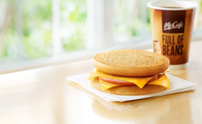 「マックトースト」のイメージ（画像：日本マクドナルド）