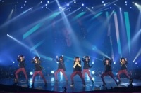 INFINITE タイでニュー・シングル「Request」を初披露