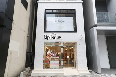 「Kipling(キプリング) 」表参道店が明治通り沿いにオープン