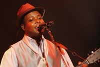 クリス・ハート 全公演完売の全国ツアー 感動の幕開け