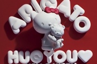 ハローキティ 40周年ソングはSMAP×クリープハイプ尾崎の書き下ろし曲