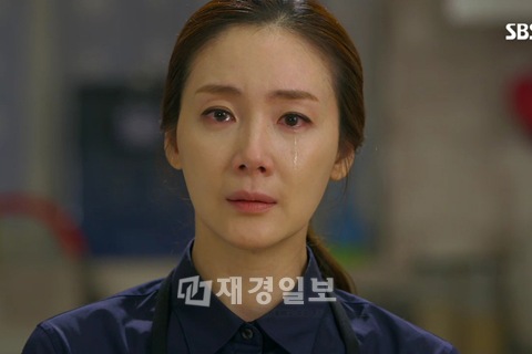 “メロドラマの女王”チェ・ジウが流す涙には、ある法則が存在する？写真= SBS