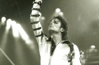 マイケル・ジャクソンが“亡くなったセレブ長者番付”1位に