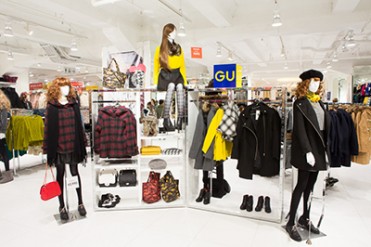ジーユー ビックロ新宿東口店オープン！ファッションを自由に楽しむ「ワンダークローゼット」登場