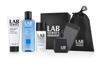 「ESTEE LAUDER(エスティ ローダー)」の男性化粧品「aramis(アラミス)」 限定コフレを発売