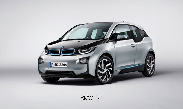 ビー・エム・ダブリューは13日、電気自動車（EV）「BMW i3（アイスリー）」とプラグインハイブリッド車（PHV）「BMW i8（アイエイト）」の購入希望申込の受付を開始すると発表した。写真はBMW i3。