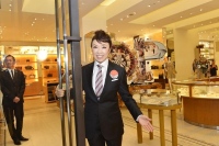 「バーニーズニューヨーク(BARNEYS NEW YORK)」とユーミンのコラボレーション企画第三弾が2013年11月11日(月)よりスタート