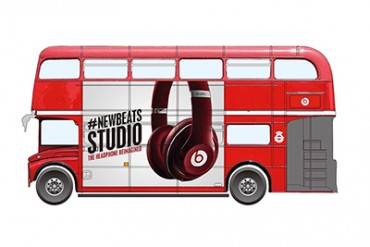 ヘッドフォン「ビーツ スタジオ」のロンドンバスが新宿＆渋谷をジャック！試聴できる乗車イベント