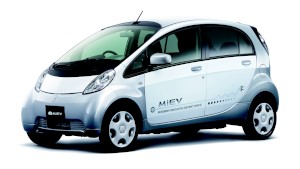 電気自動車「i-MiEV」の新グレード「X」（写真提供：三菱自動車）