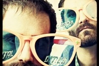 キャピタル・シティーズ サマソニを沸かせた“ヒゲ・ユニット”が再来日＆国内盤もリリース