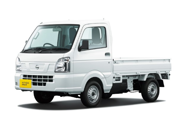 日産自動車の新型軽商用車「NT100クリッパー」（DX）