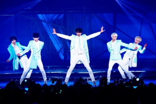 グループSHINeeが、2度目のアリーナツアーを成功させた。写真＝SMエンターテインメント